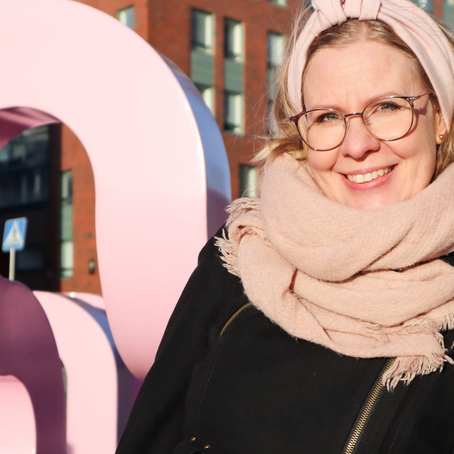 Maj-Lis Viitanen, vaatealan ja viestinnän ammattilainen